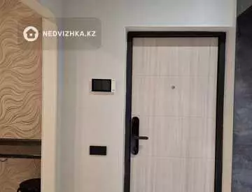 2-комнатная квартира, этаж 5 из 12, 49 м², На длительный срок