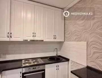 2-комнатная квартира, этаж 5 из 12, 49 м², На длительный срок