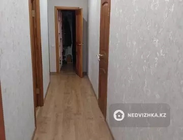 4-комнатная квартира, этаж 3 из 4, 134 м², миниатюра 6