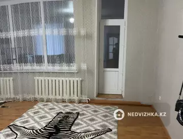 5-комнатная квартира, этаж 1 из 2, 204 м²