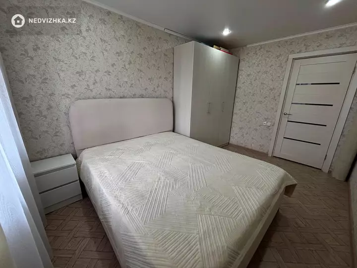2-комнатная квартира, этаж 1 из 9, 53 м², фотография 5