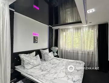 3-комнатная квартира, этаж 2 из 5, 53 м²