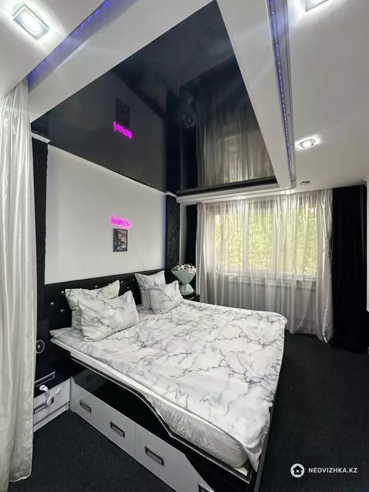 3-комнатная квартира, этаж 2 из 5, 53 м², фотография 3