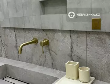 3-бөлмелі пәтер, қабат 9 барлық қабат саны 7, 90 м², 10-нобай