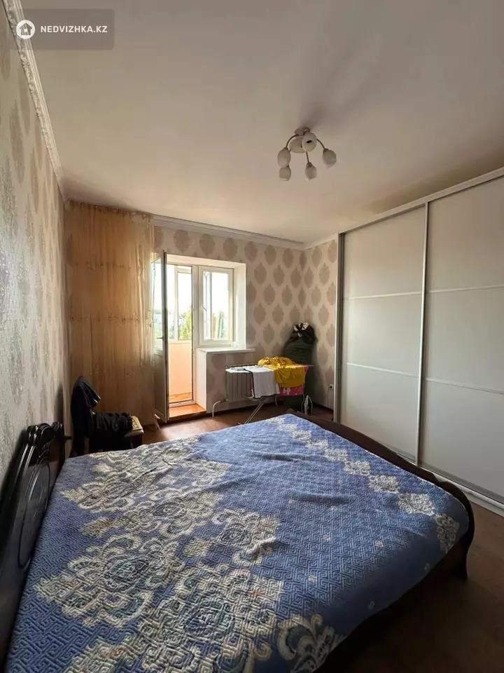 3-комнатная квартира, этаж 5 из 5, 87 м², фотография 3