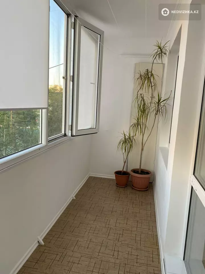 4-комнатная квартира, этаж 4 из 9, 90 м², фотография 4