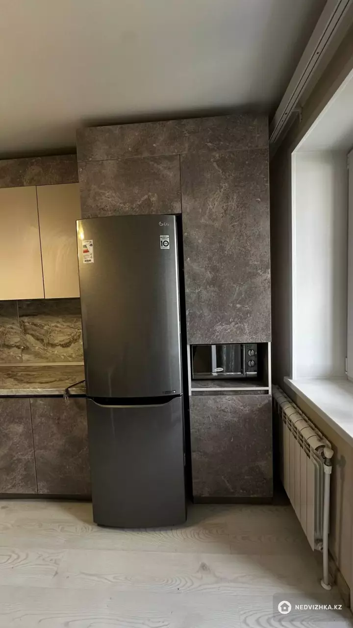 1-комнатная квартира, этаж 9 из 9, 40 м², фотография 5
