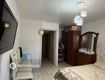 3-комнатная квартира, этаж 1 из 5, 64 м²