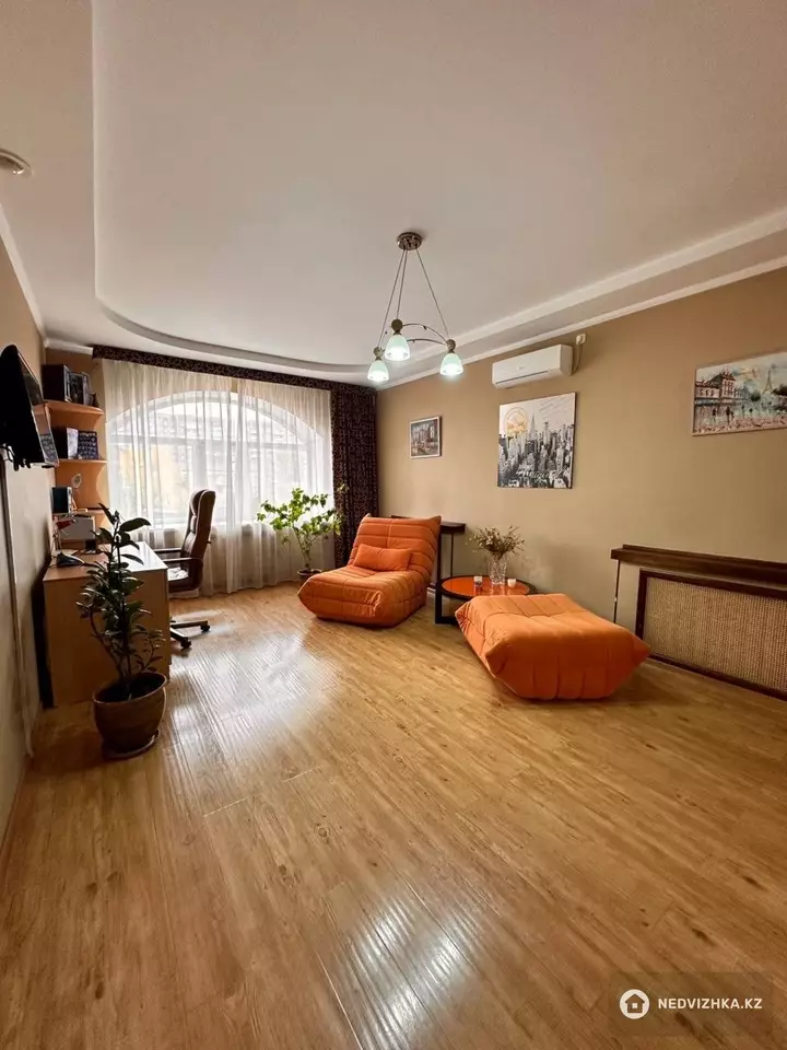 5-бөлмелі пәтер, қабат 3 барлық қабат саны 3, 316 м², 2-фотосурет