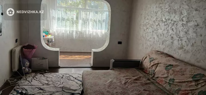 2-бөлмелі пәтер, қабат 3 барлық қабат саны 5, 53 м², На длительный срок, 3-фотосурет