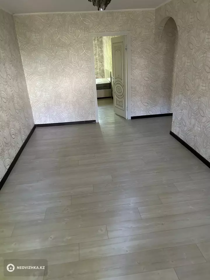 3-бөлмелі пәтер, қабат 2 барлық қабат саны 5, 60 м²