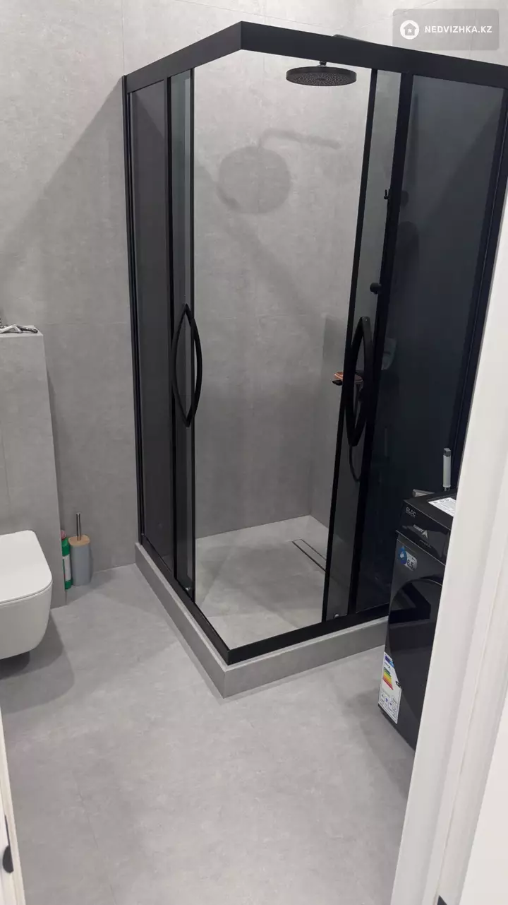 2-комнатная квартира, этаж 4 из 5, 71 м², На длительный срок, фотография 2