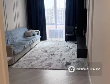 2-комнатная квартира, этаж 4 из 5, 71 м², На длительный срок, миниатюра 3