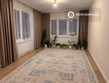 3-комнатная квартира, этаж 9 из 18, 90 м², миниатюра 9