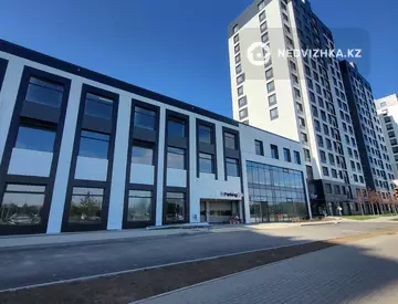 3-комнатная квартира, этаж 9 из 18, 90 м², миниатюра 12