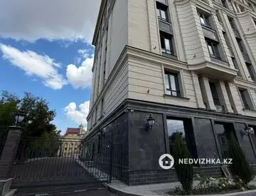кеңселер, дүкендер мен бутиктер т.б., қабат 1 барлық қабат саны 7, 570 м², На длительный срок, 9-нобай