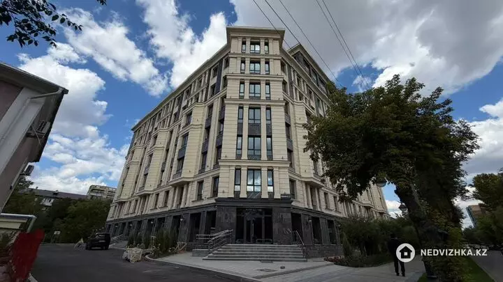 Офис, Магазин и др., этаж 1 из 7, 570 м², На длительный срок
