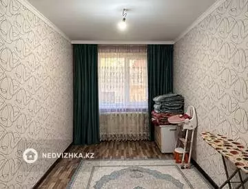 2-комнатная квартира, этаж 1 из 5, 44 м², миниатюра 4