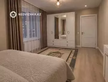 3-комнатная квартира, этаж 9 из 18, 90 м², миниатюра 6