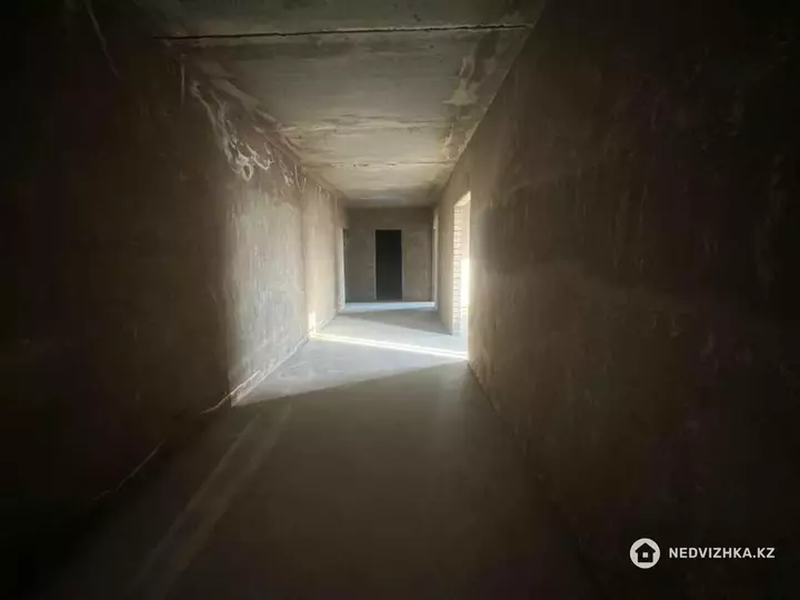 3-бөлмелі пәтер, қабат 9 барлық қабат саны 10, 141 м², 2-фотосурет