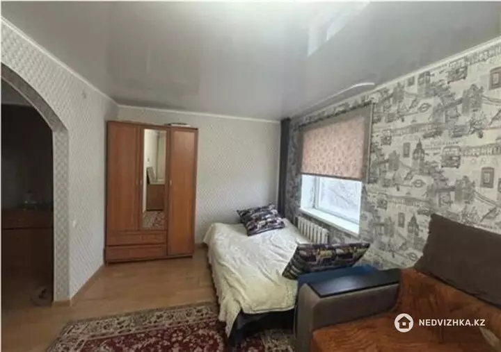 1-комнатная квартира, этаж 5 из 5, 30 м², фотография 2