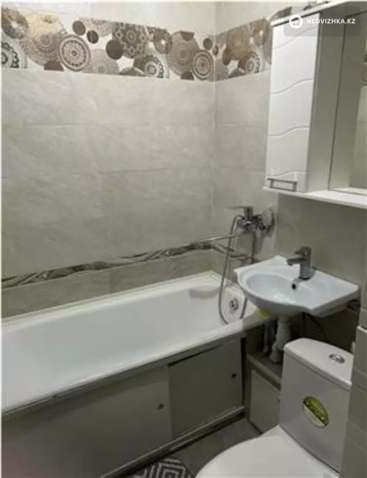 1-комнатная квартира, этаж 5 из 5, 30 м², фотография 4