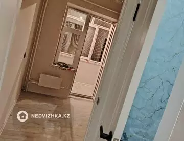 2-комнатная квартира, этаж 1 из 5, 49 м²
