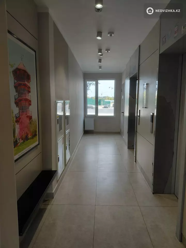 3-комнатная квартира, этаж 9 из 18, 90 м², фотография 5