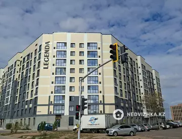 2-комнатная квартира, этаж 6 из 9, 45 м², миниатюра 3