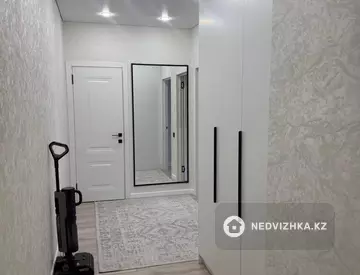 2-комнатная квартира, этаж 6 из 9, 45 м², миниатюра 10
