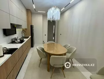3-комнатная квартира, этаж 6 из 12, 120 м², На длительный срок, миниатюра 6