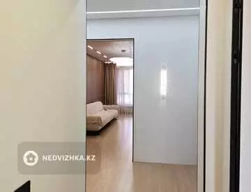 3-комнатная квартира, этаж 6 из 12, 120 м², На длительный срок, миниатюра 11