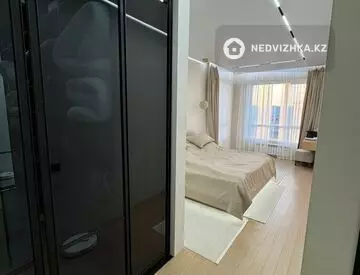 3-комнатная квартира, этаж 6 из 12, 120 м², На длительный срок, миниатюра 12