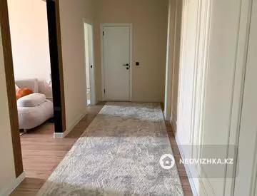 2-комнатная квартира, этаж 5 из 9, 70 м², На длительный срок