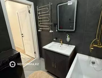 2-комнатная квартира, этаж 5 из 9, 70 м², На длительный срок