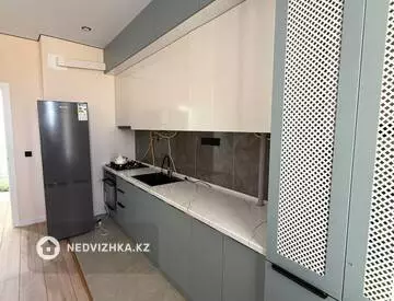2-бөлмелі пәтер, қабат 5 барлық қабат саны 9, 70 м², На длительный срок, 6-нобай