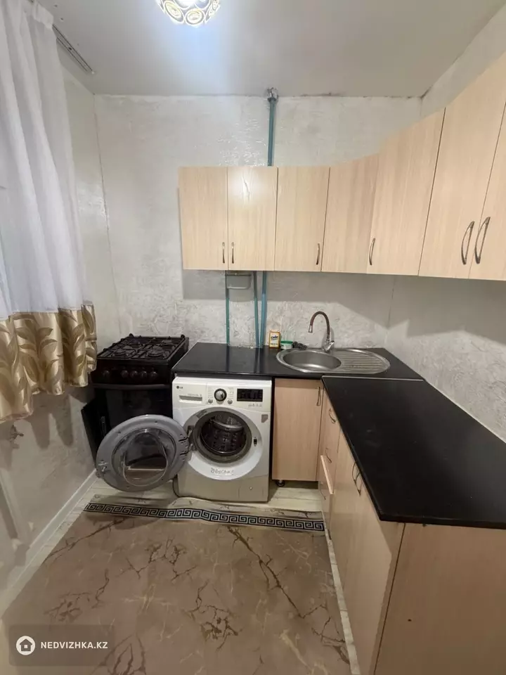 2-комнатная квартира, этаж 1 из 5, 45 м², фотография 2