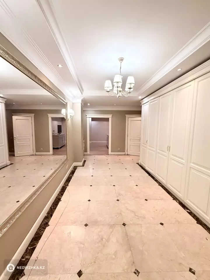 3-комнатная квартира, этаж 5 из 22, 150 м², фотография 3