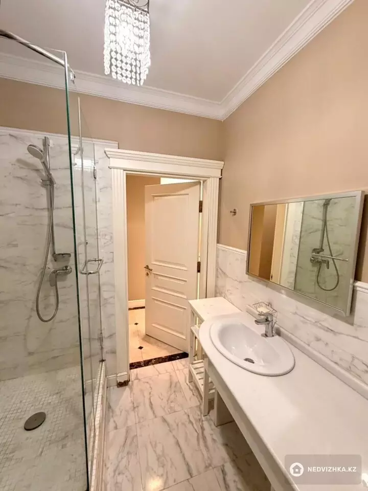 3-комнатная квартира, этаж 5 из 22, 150 м², фотография 4