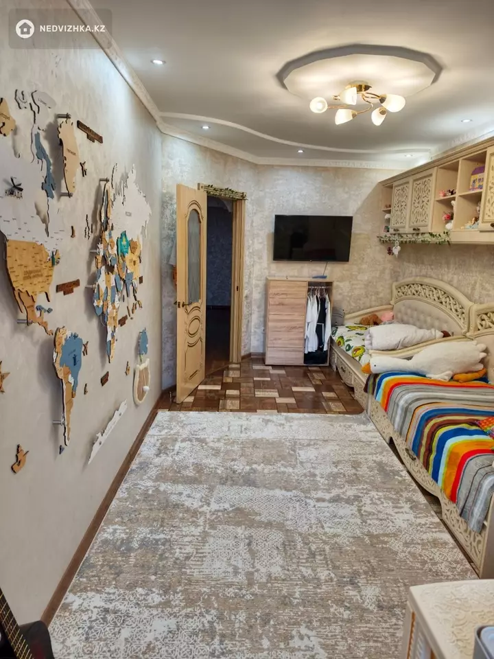4-комнатная квартира, этаж 4 из 12, 138 м², фотография 5