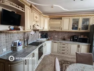 4-комнатная квартира, этаж 4 из 12, 138 м², миниатюра 7
