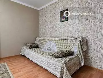 1-комнатная квартира, этаж 2 из 5, 45 м², Посуточно