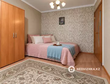 1-комнатная квартира, этаж 2 из 5, 45 м², На длительный срок