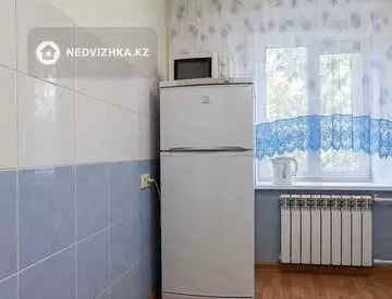1-комнатная квартира, этаж 2 из 5, 45 м², На длительный срок, миниатюра 6