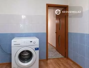 1-комнатная квартира, этаж 2 из 5, 45 м², На длительный срок, миниатюра 8