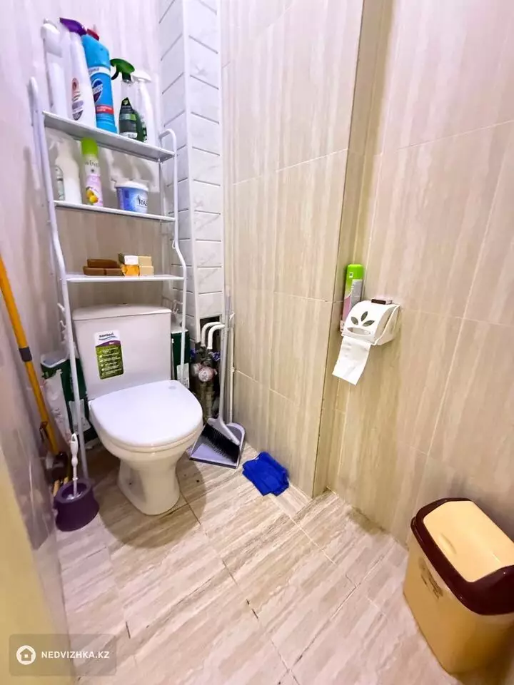 2-комнатная квартира, этаж 5 из 5, 54 м², фотография 4