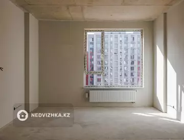 4-комнатная квартира, этаж 7 из 12, 122 м², миниатюра 4