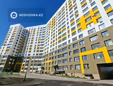 1-комнатная квартира, этаж 13 из 23, 38 м², миниатюра 1