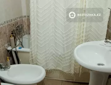 1-комнатная квартира, этаж 2 из 5, 44 м², По часам