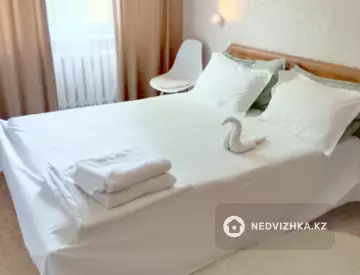 1-комнатная квартира, этаж 2 из 5, 44 м², По часам